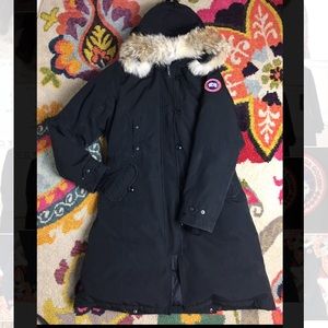 💯 Authentic Canada Goose Kensington Parka